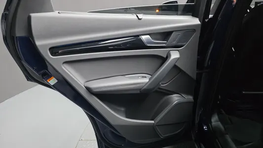 Audi Q5 (FY) 45 TFSI 2022 25