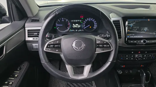 KG Mobility 렉스턴 스포츠 2.2 4WD 2018 13