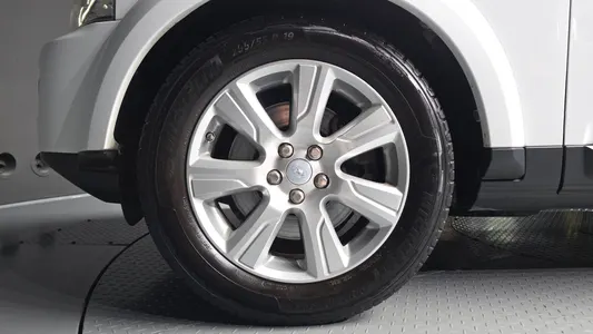 Land Rover 4 3.0 SDV6 SE 2015 5
