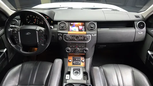Land Rover 4 3.0 SDV6 SE 2015 7