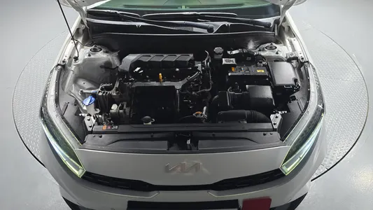 Kia K3 2 1.6 2021 6