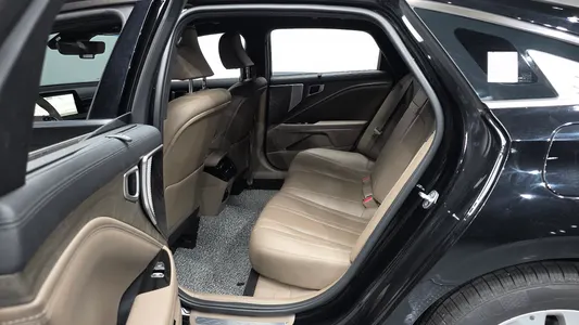 Kia K8 2.5 2WD 2022 12
