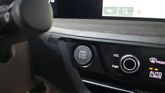 Kia K8 2.5 2WD 2022 20