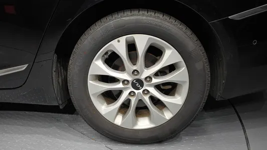 Kia K8 2.5 2WD 2022 21