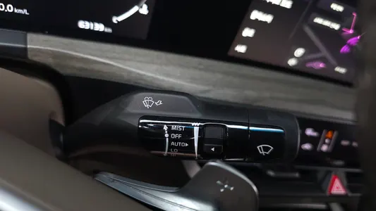Kia K8 2.5 2WD 2022 28