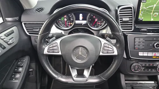 Mercedes-Benz GLE-Class W166 GLE350 d 4MATIC 2017 13