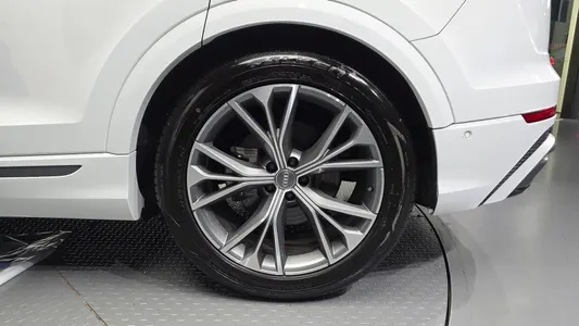 Audi Q8 (4M) 50 TDI 2021 4