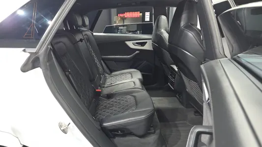Audi Q8 (4M) 50 TDI 2021 11