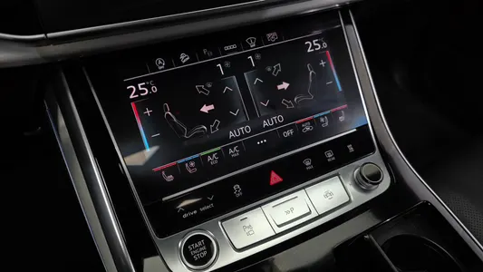 Audi Q8 (4M) 50 TDI 2021 18