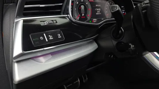 Audi Q8 (4M) 50 TDI 2021 31