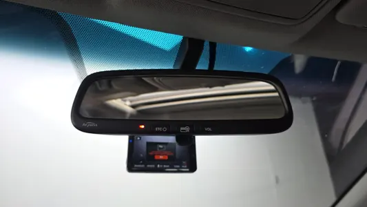 Hyundai () 1.6 VGT 2012 18