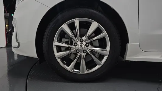 Kia 카니발 9 2019 5
