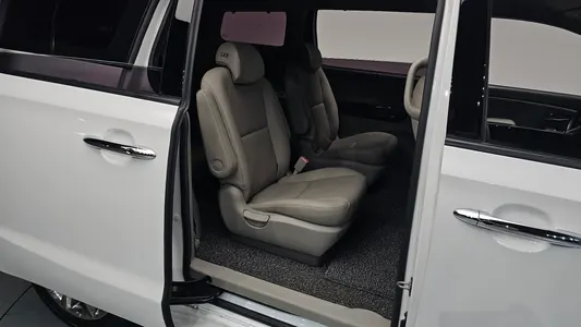 Kia 카니발 9 2019 12