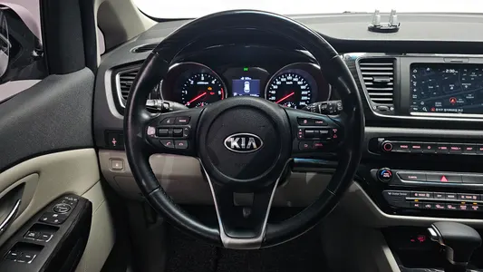 Kia 카니발 9 2019 13