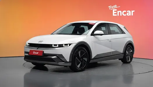 Hyundai 5 AWD 2026