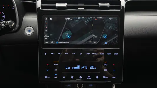 Hyundai (NX4) 1.6 2WD 2021 27