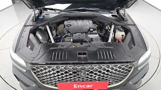 Genesis GV70 2.5T AWD 2021 6