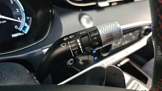 Genesis GV70 2.5T AWD 2021 32
