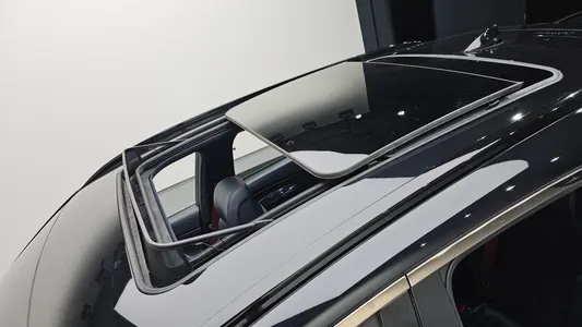 Genesis GV70 2.5T AWD 2021 36
