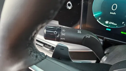 Hyundai (GN7) 2023 31