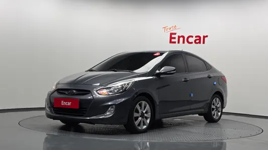 Hyundai () 1.6 VGT 2012