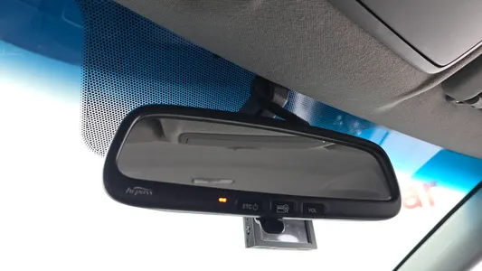Hyundai () 1.6 VGT 2012 18