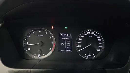 Hyundai LF 2.0 2015 8