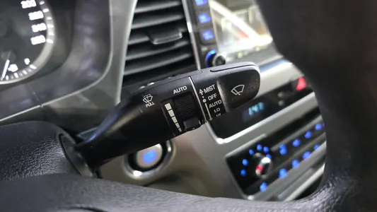 Hyundai LF 2.0 2015 18