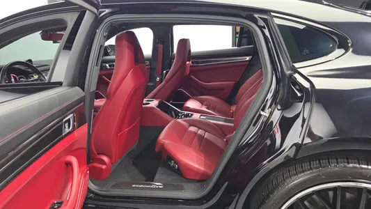Porsche (971) 2.9 AWD 2021 11