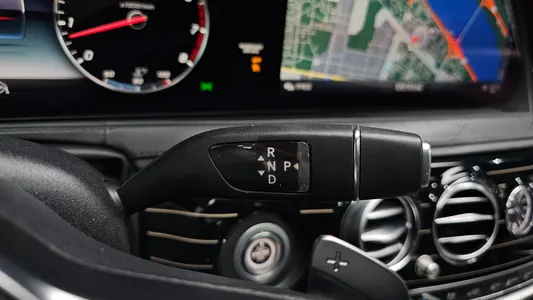 Mercedes-Benz S-Class W222 S560 4MATIC 2019 9