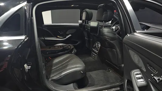 Mercedes-Benz S-Class W222 S560 4MATIC 2019 26