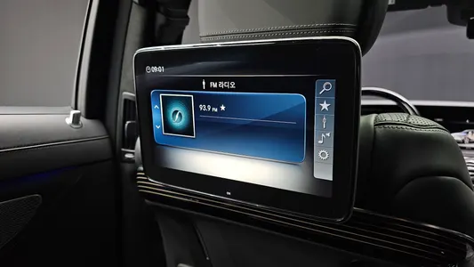 Mercedes-Benz S-Class W222 S560 4MATIC 2019 32