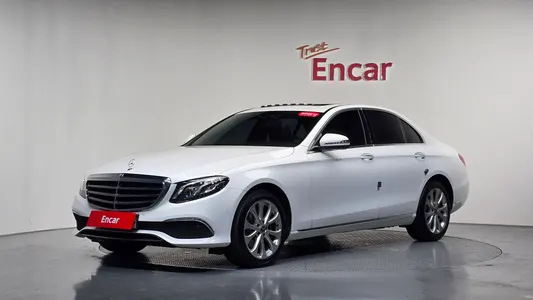 Mercedes-Benz E-Class W213 E220d 2018