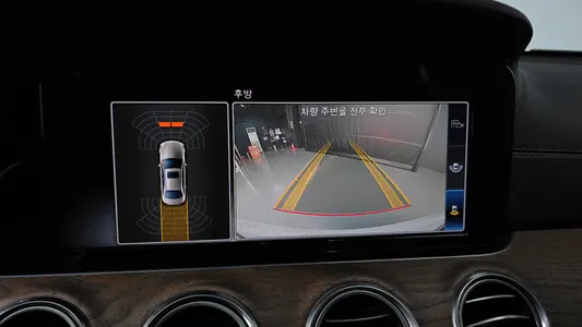 Mercedes-Benz E-Class W213 E220d 2018 14