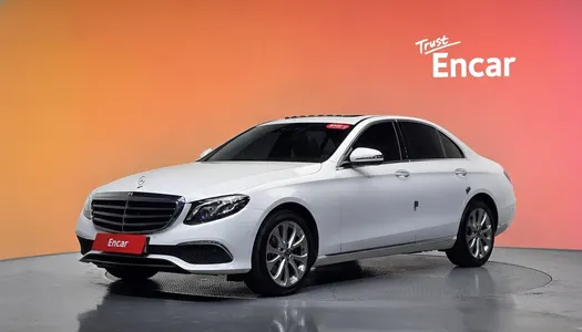 Mercedes-Benz E-Class W213 E220d 2018 21