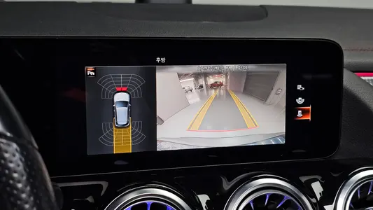 Mercedes-Benz EQA H243 EQA250 AMG 2022 17