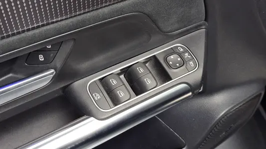 Mercedes-Benz EQA H243 EQA250 AMG 2022 29