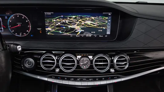 Mercedes-Benz S-Class W222 S560 4MATIC 2017 14
