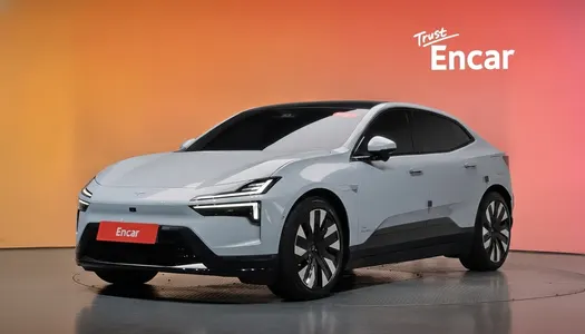 Polestar 4 2025
