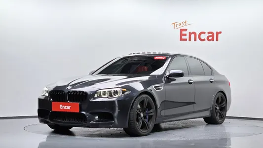 BMW M5 (F10) M5 2016