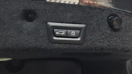 BMW M5 (F10) M5 2016 38