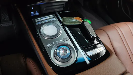 Genesis G80 (RG3) 2.5 2WD 2022 9