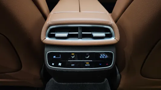 Genesis G80 (RG3) 2.5 2WD 2022 35