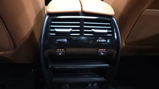 BMW 5 Series (G30) 520i 2023 20