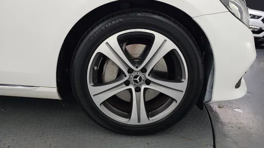Mercedes-Benz E-Class W213 E300 2019 5