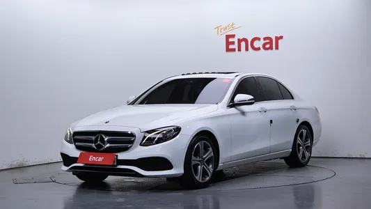 Mercedes-Benz E-Class W213 E300 2019