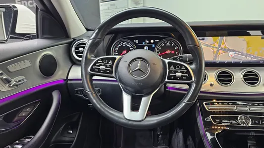 Mercedes-Benz E-Class W213 E300 2019 14