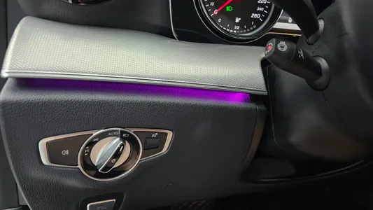 Mercedes-Benz E-Class W213 E300 2019 18
