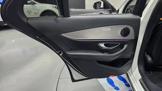 Mercedes-Benz E-Class W213 E300 2019 25