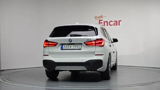 BMW X1 (F48) xDrive 20d M 2017 4
